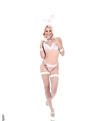 Christy White Fluffy Bunny pics of wet vagina